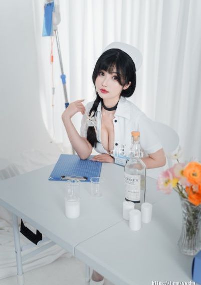 岳彩晶