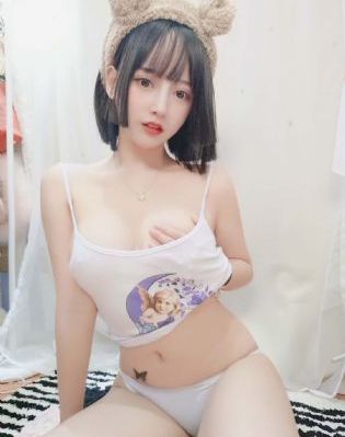 年轻的妻子1